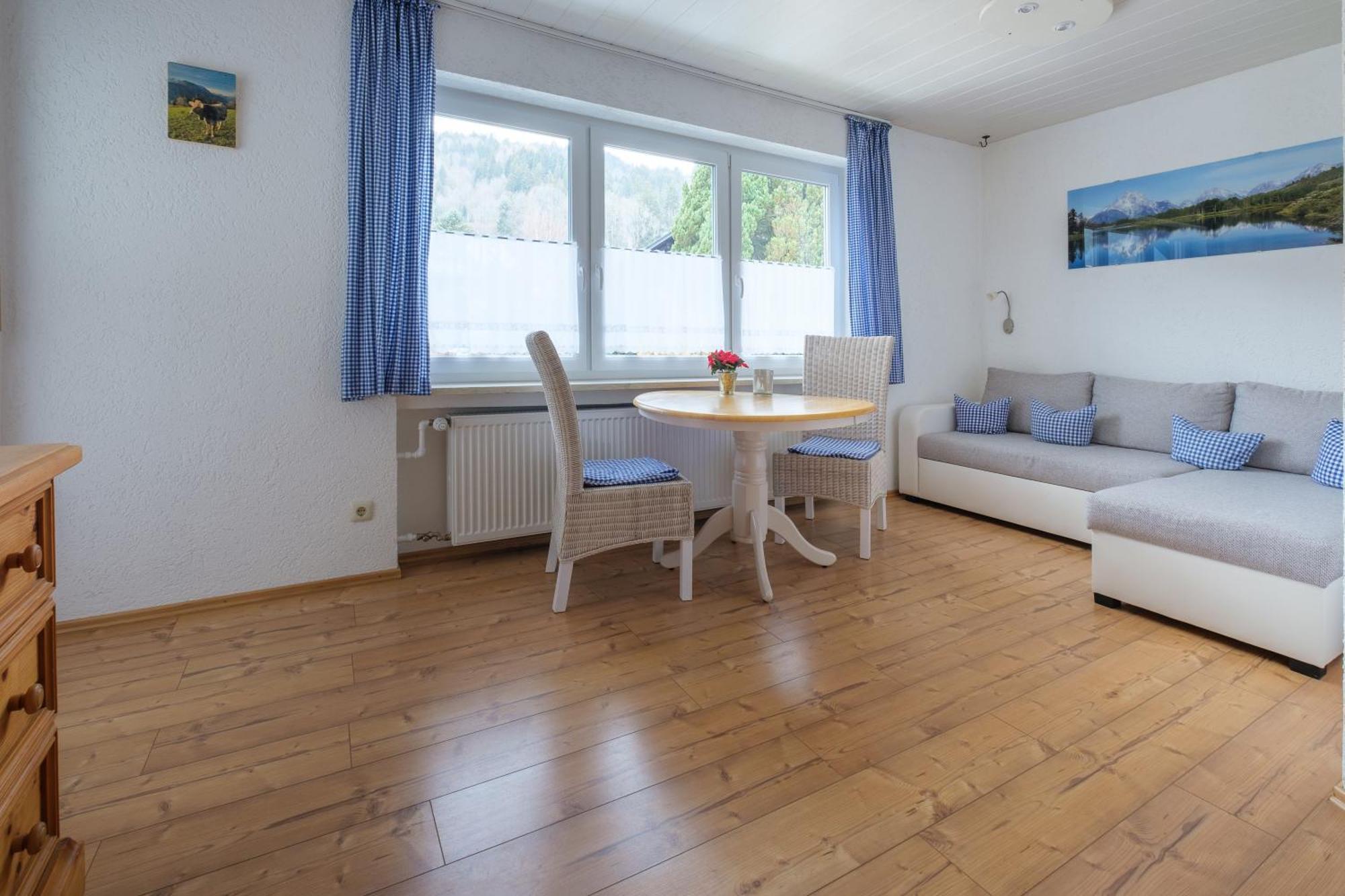Alpenflora Ferienwohnungen Ofterschwang Luaran gambar
